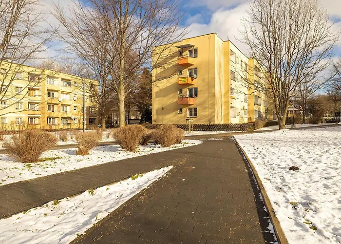 Przytulny Apartament w Zakopanem 800 m do Krupówek&Parking by Noclegi Renters
